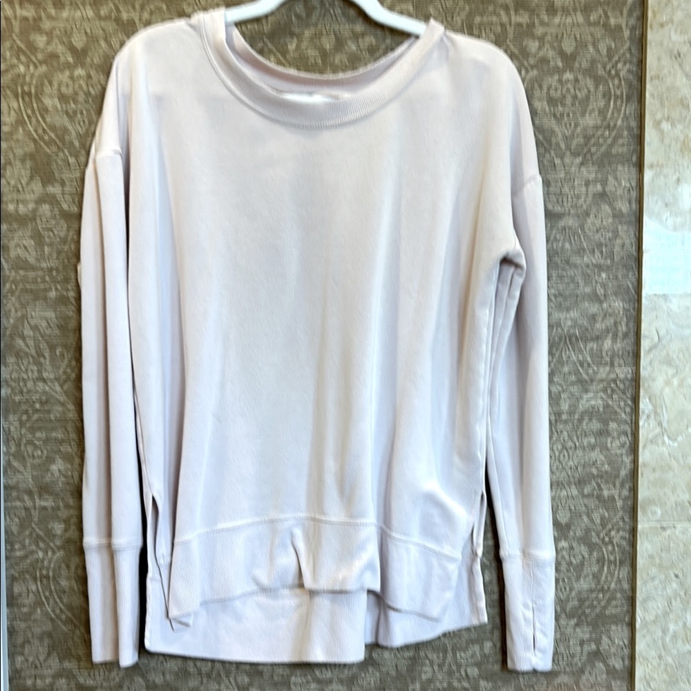 Light Pink Long Sleeve Crewneck Top - Women